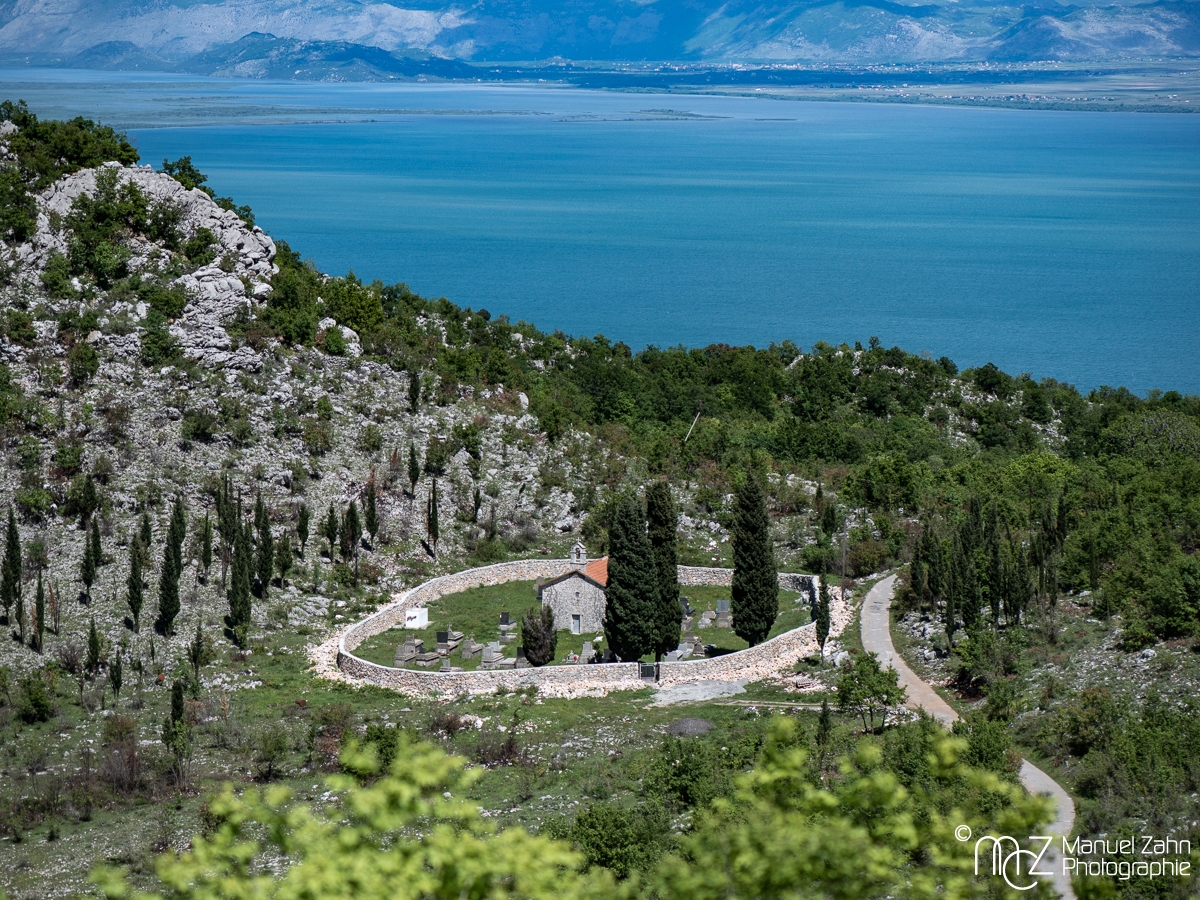 Friedhof am Skutarisee